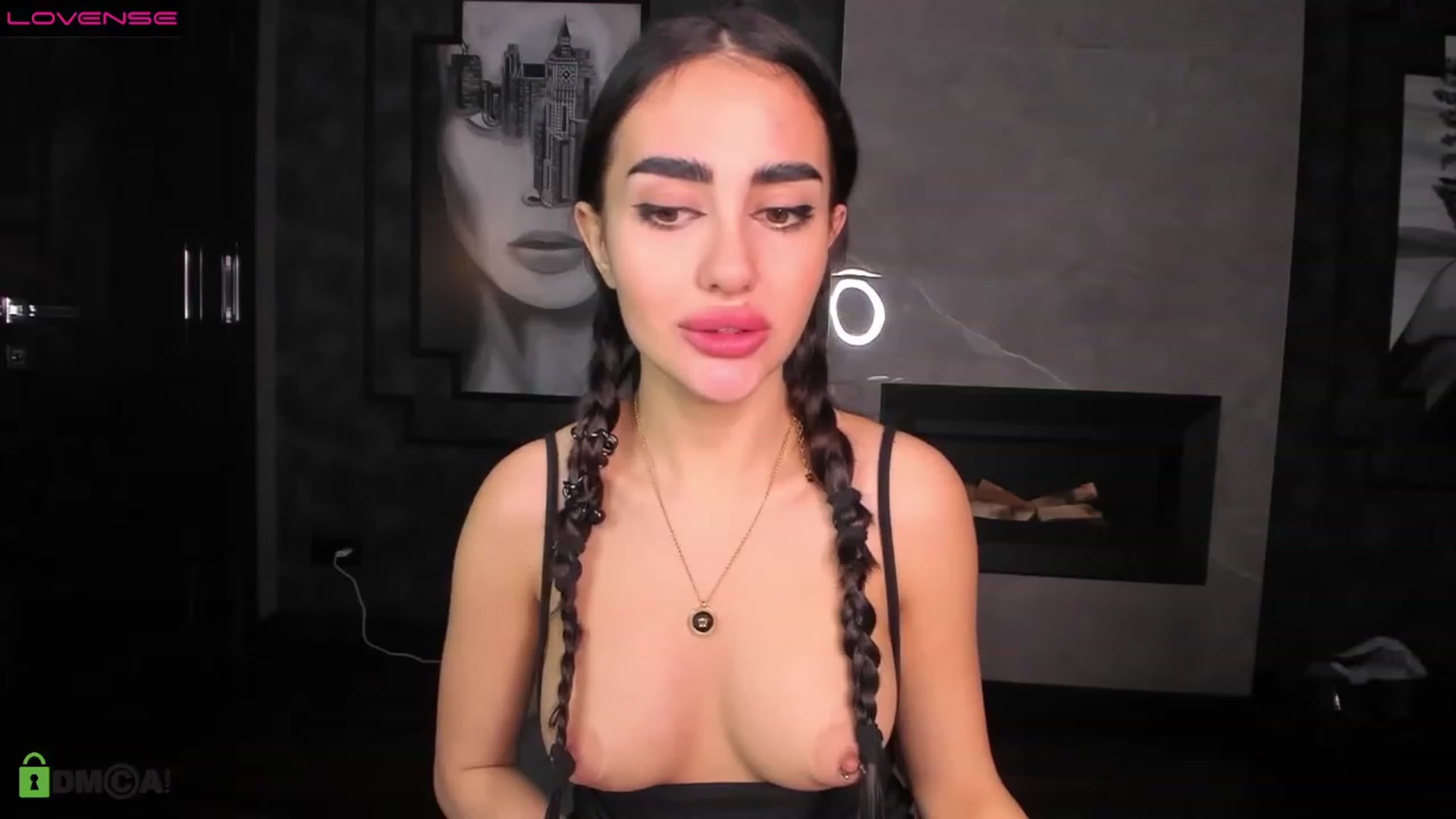Gallery image thumbnail from Lil_PrincessG's myfreecams stream on, 11/21/2022, 03:02 image 14 of 20