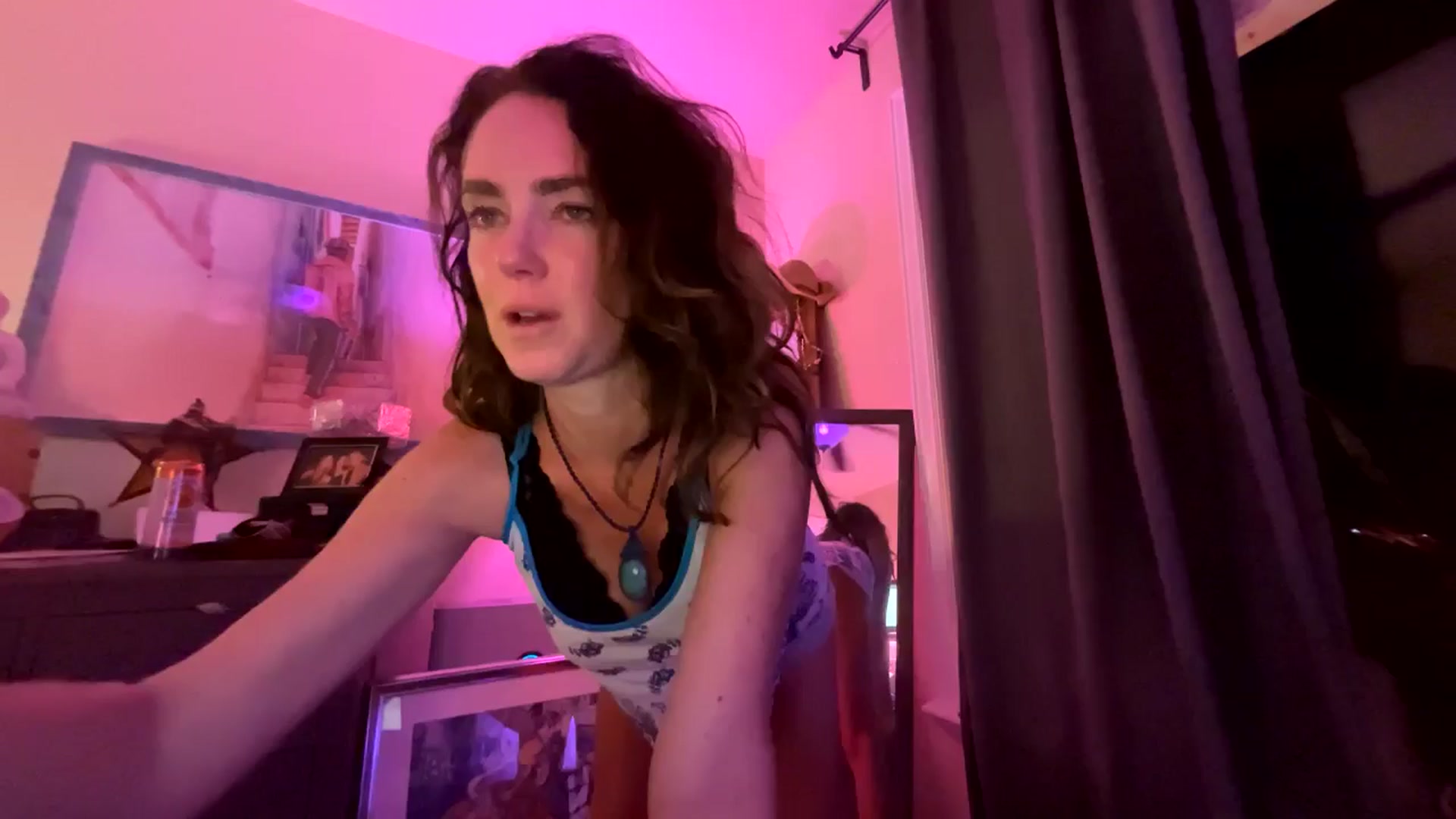 Gallery image thumbnail from Lil_Vixen's myfreecams stream on, 08/26/2025, 09:24 image 1 of 20
