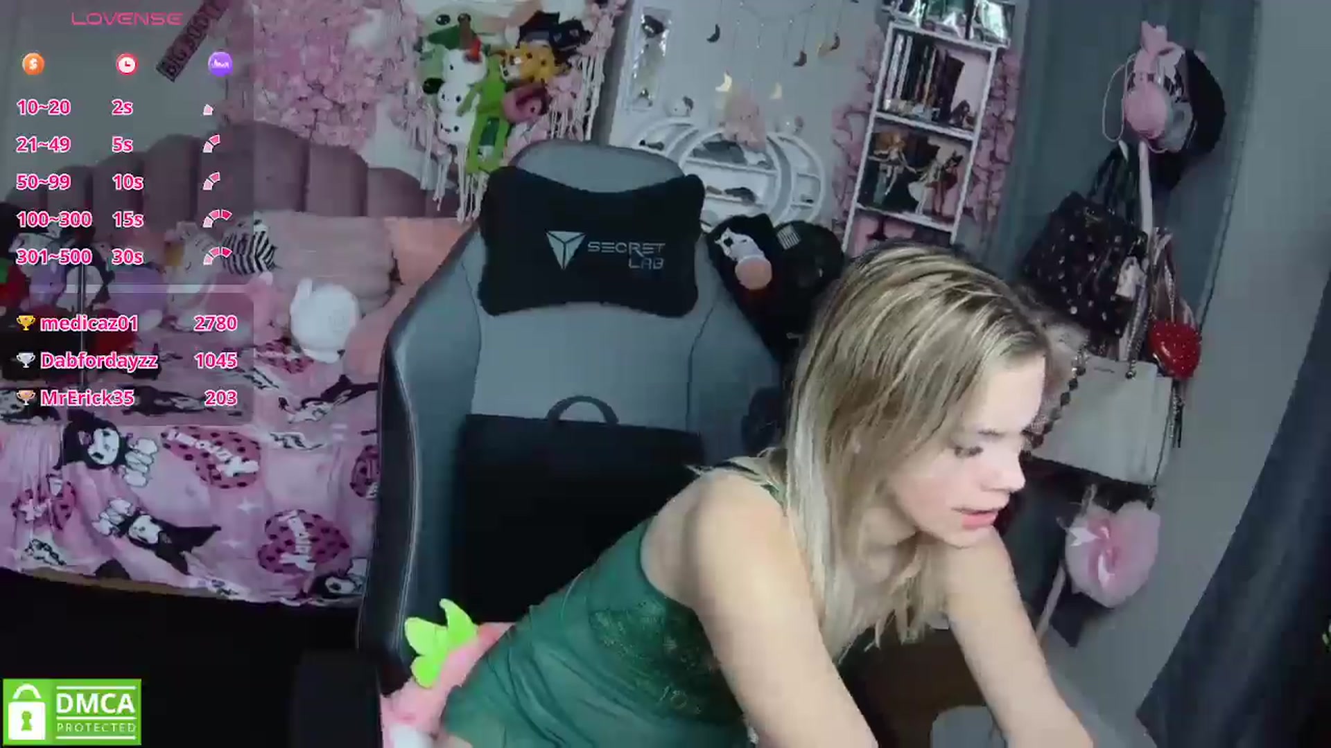 Gallery image thumbnail from Lil__Bunny's myfreecams stream on, 12/26/2024, 07:53 image 16 of 20