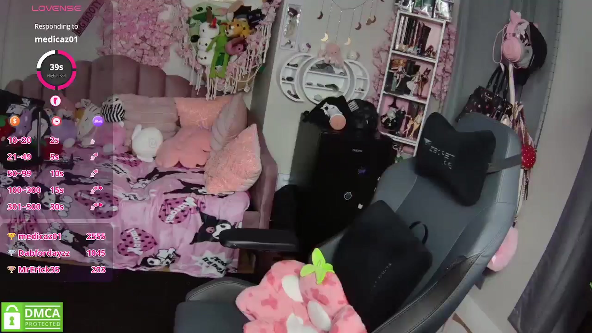 Gallery image thumbnail from Lil__Bunny's myfreecams stream on, 12/26/2024, 07:53 image 10 of 20