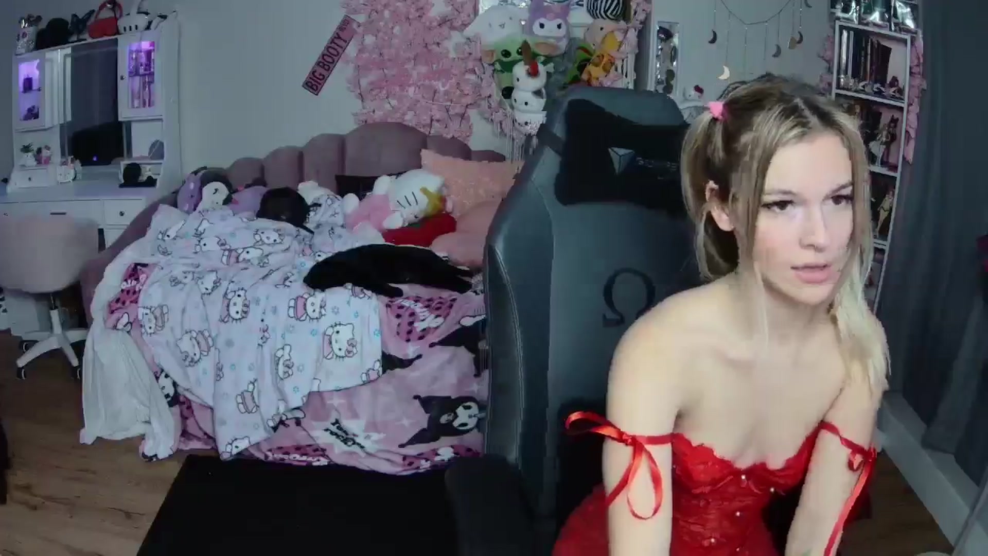 Gallery image thumbnail from Lil__Bunny's myfreecams stream on, 01/11/2025, 21:14 image 20 of 20