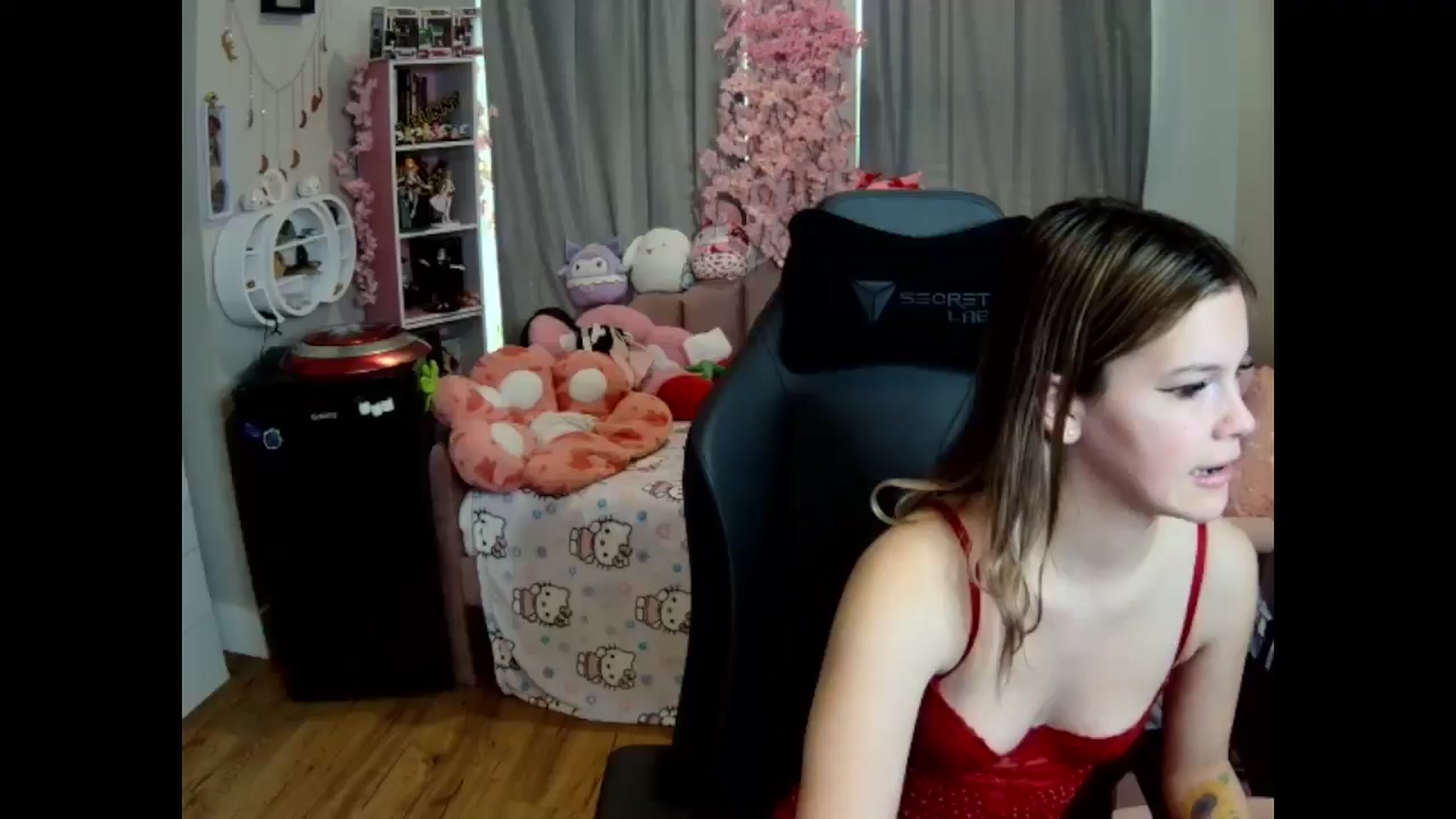 Gallery image thumbnail from Lil__Bunny's myfreecams stream on, 03/11/2025, 13:12 image 11 of 20