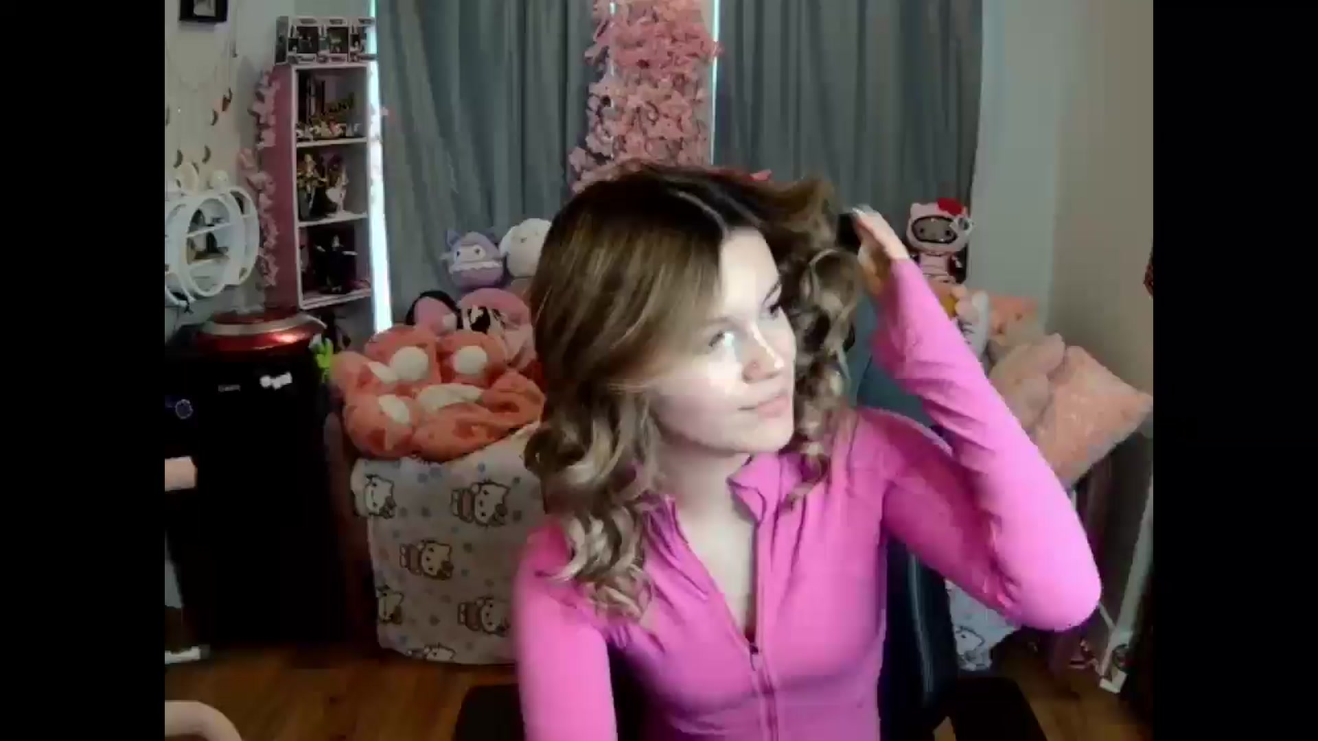 Gallery image thumbnail from Lil__Bunny's myfreecams stream on, 03/11/2025, 18:22 image 16 of 20