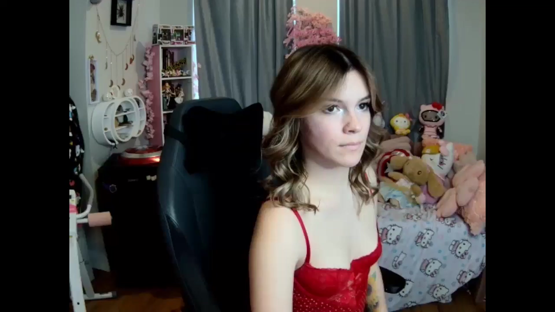 Gallery image thumbnail from Lil__Bunny's myfreecams stream on, 03/11/2025, 19:15 image 9 of 20