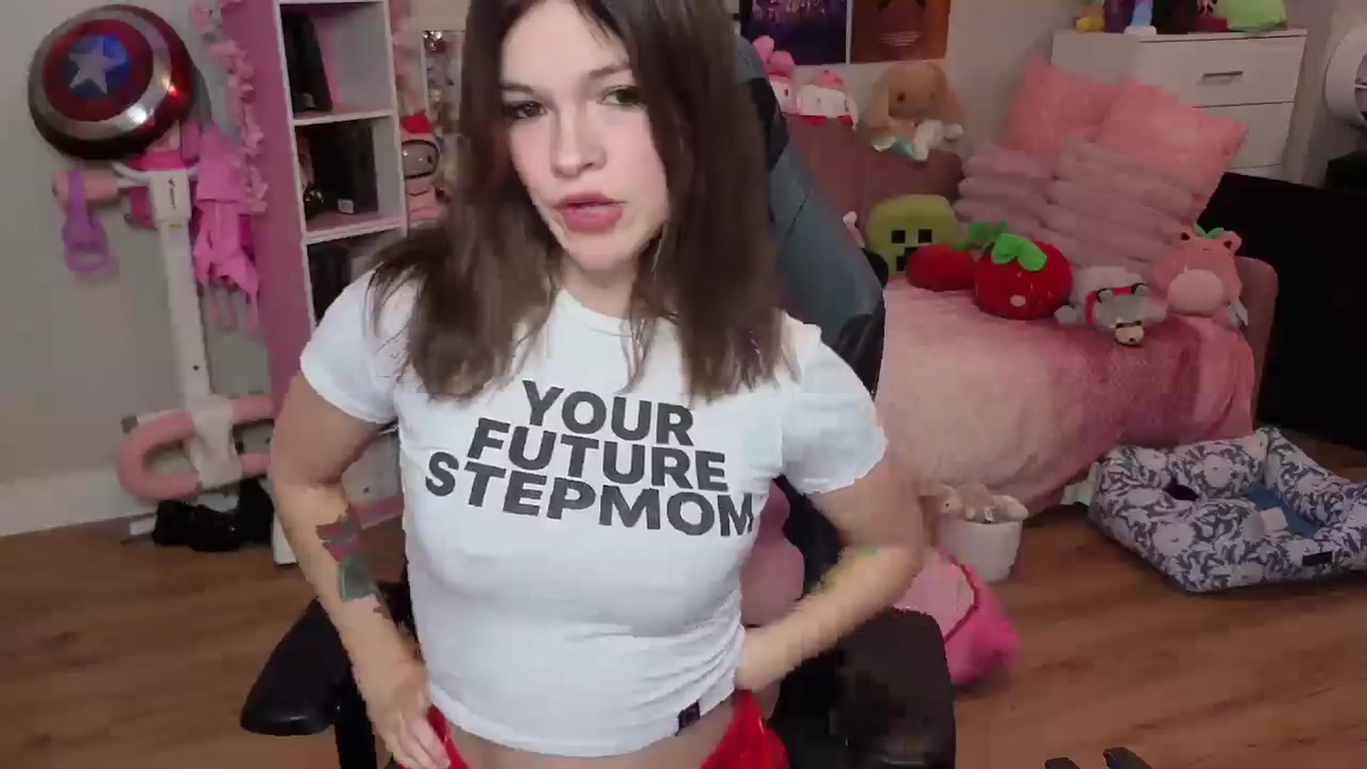 Gallery image thumbnail from Lil__Bunny's myfreecams stream on, 07/05/2025, 06:55 image 16 of 20