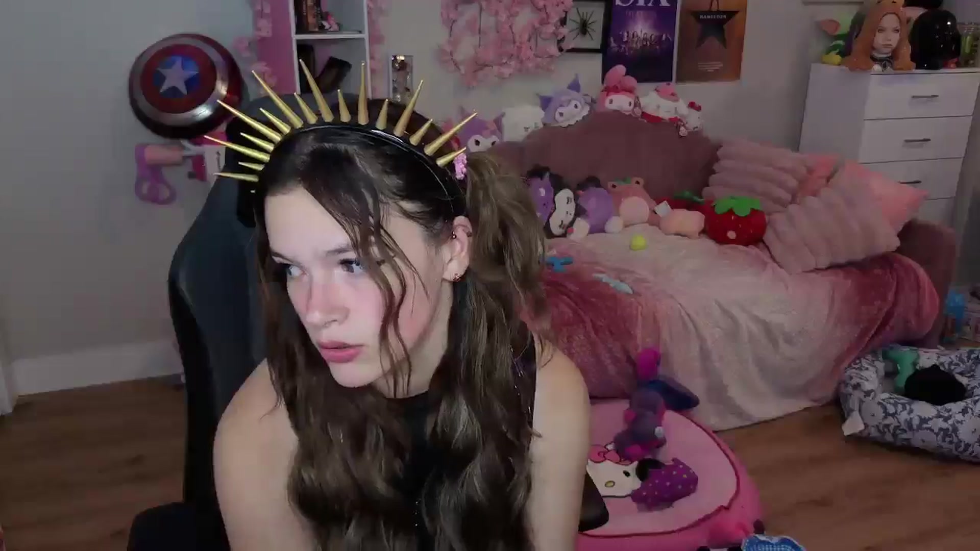 Gallery image thumbnail from Lil__Bunny's myfreecams stream on, 07/22/2025, 24:13 image 20 of 20
