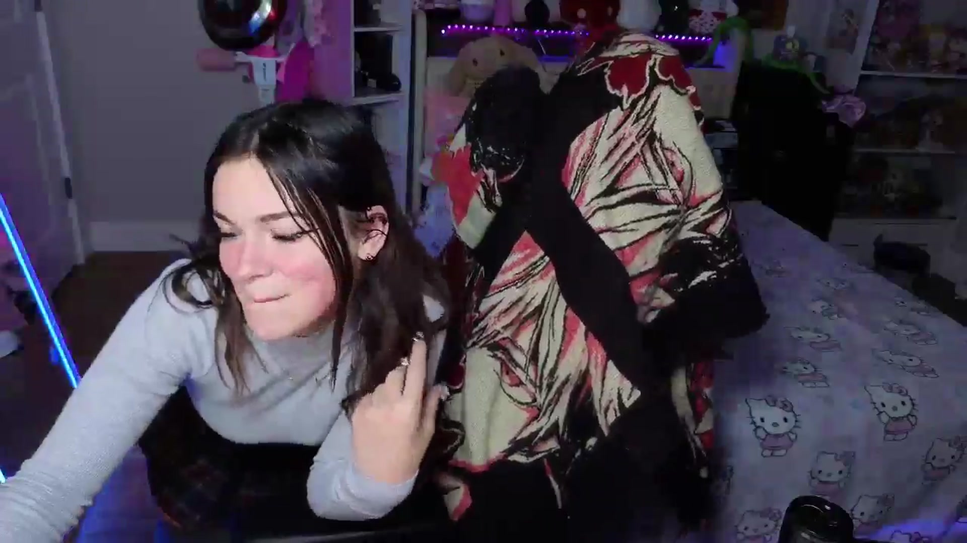 Gallery image thumbnail from Lil__Bunny's myfreecams stream on, 09/22/2025, 23:47 image 3 of 20
