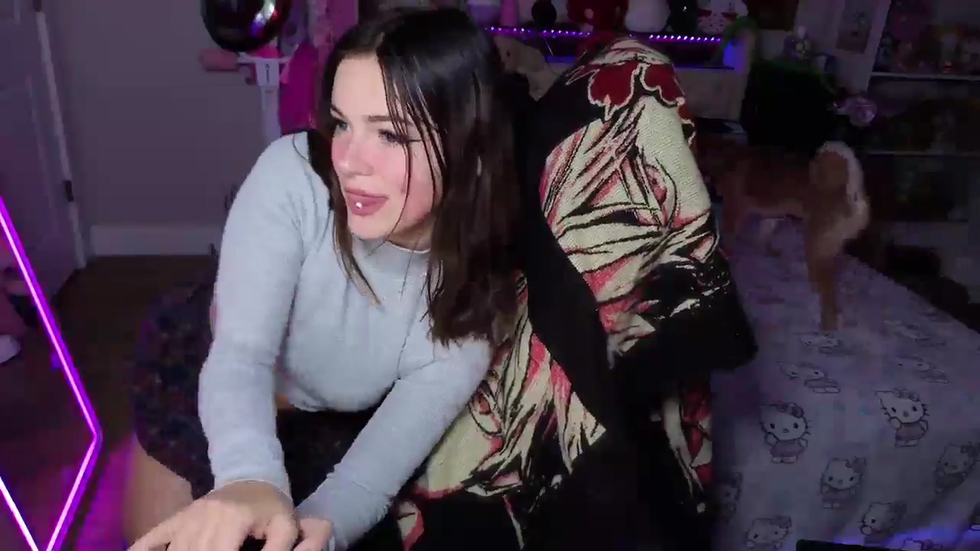 Gallery image thumbnail from Lil__Bunny's myfreecams stream on, 09/22/2025, 23:47 image 2 of 20