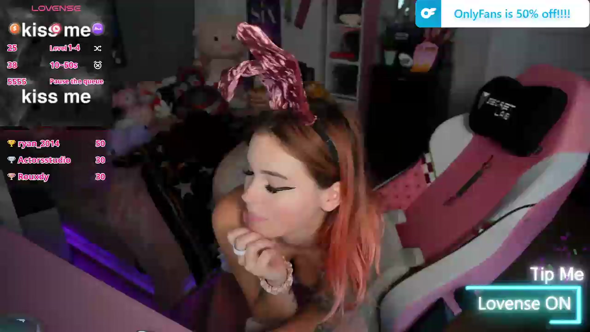 Gallery image thumbnail from Lil__Bunny's myfreecams stream on, 09/06/2026, 23:13 image 1 of 20