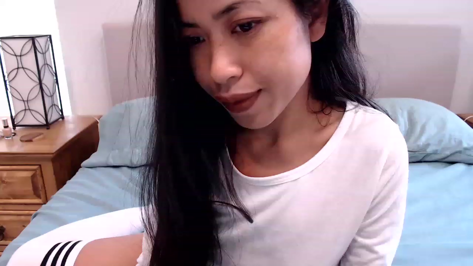 Gallery image thumbnail from Lil__bit's myfreecams stream on, 12/01/2022, 18:47 image 6 of 20