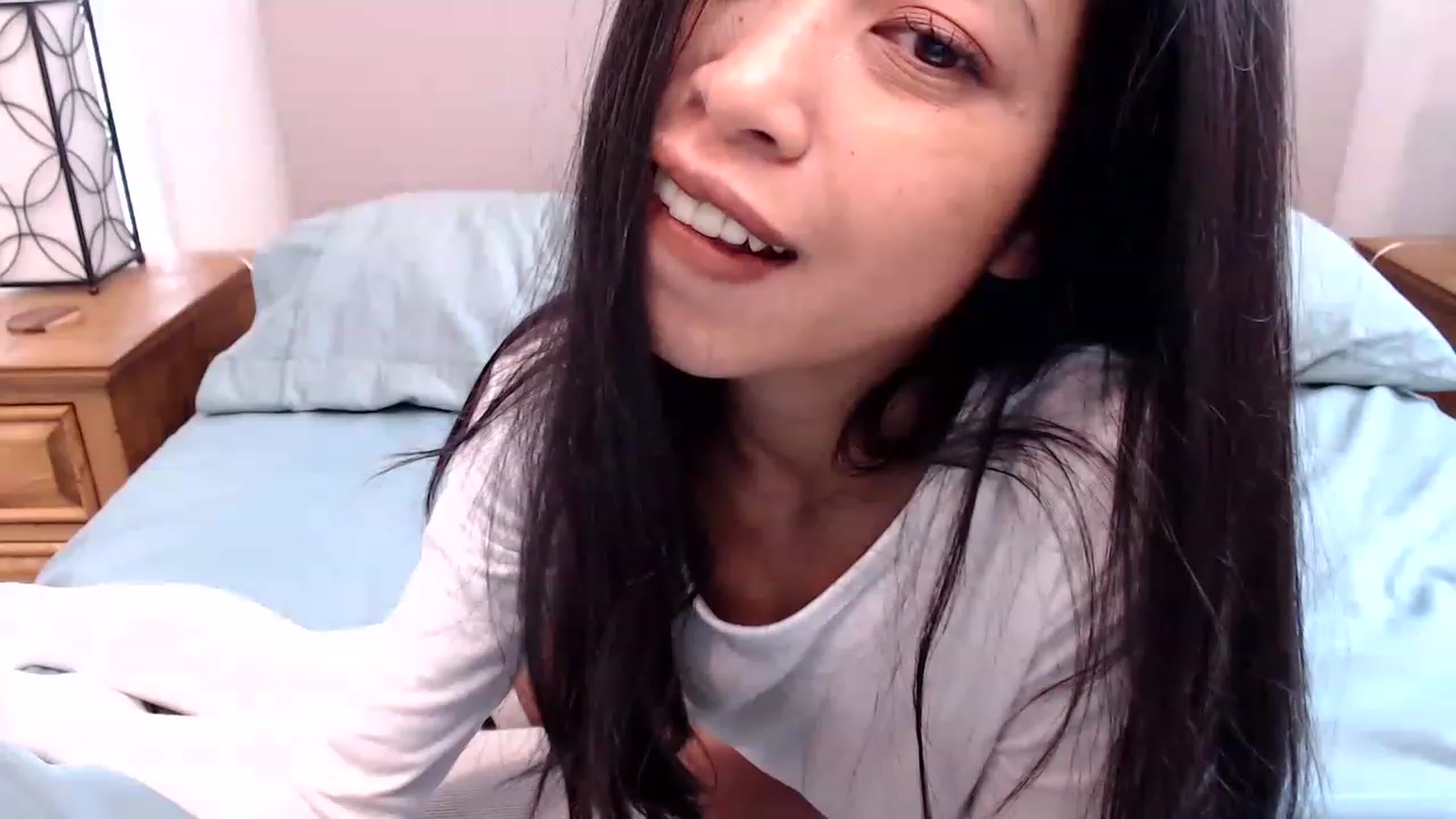 Gallery image thumbnail from Lil__bit's myfreecams stream on, 12/01/2022, 18:47 image 12 of 20