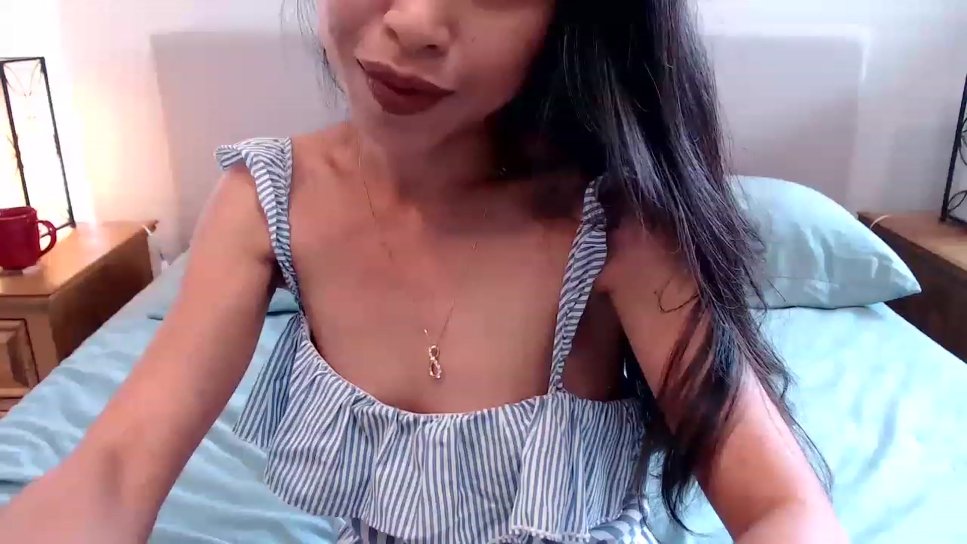 Gallery image thumbnail from Lil__bit's myfreecams stream on, 12/07/2022, 17:54 image 19 of 20