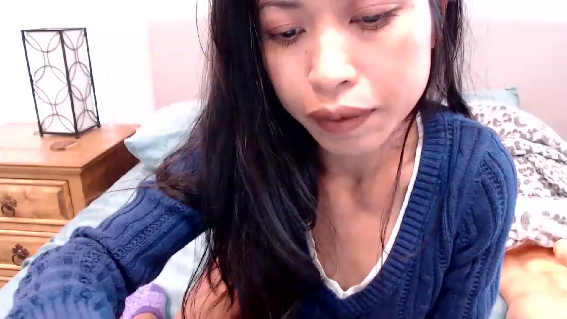 Gallery image thumbnail from Lil__bit's myfreecams stream on, 12/12/2022, 20:02 image 12 of 20