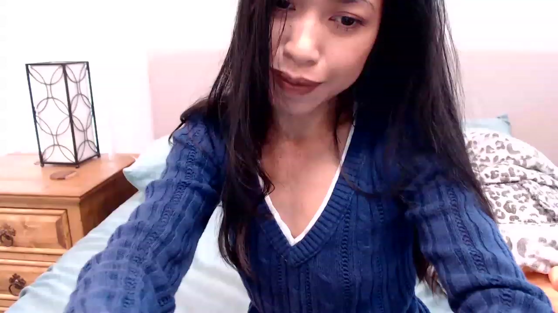 Gallery image thumbnail from Lil__bit's myfreecams stream on, 12/12/2022, 20:02 image 9 of 20