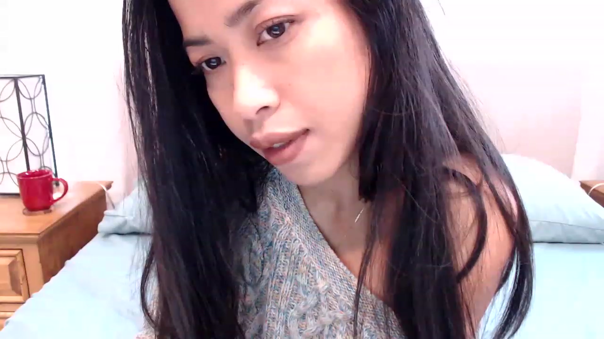 Gallery image thumbnail from Lil__bit's myfreecams stream on, 12/19/2022, 17:04 image 19 of 20