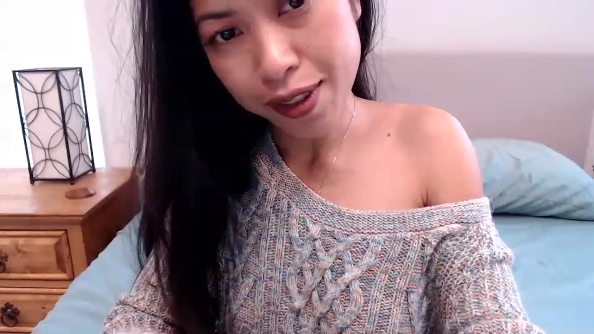Gallery image thumbnail from Lil__bit's myfreecams stream on, 12/19/2022, 18:23 image 9 of 20