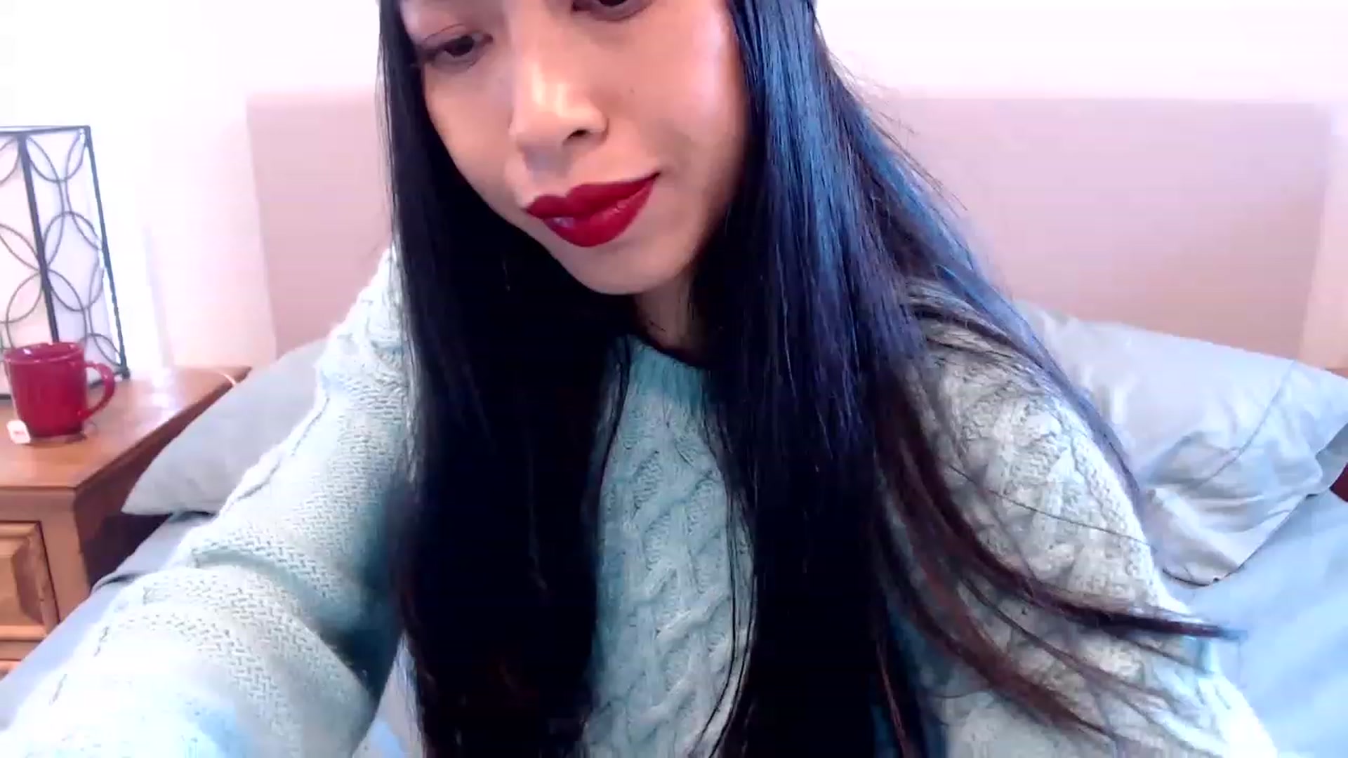 Gallery image thumbnail from Lil__bit's myfreecams stream on, 12/23/2022, 19:13 image 10 of 20