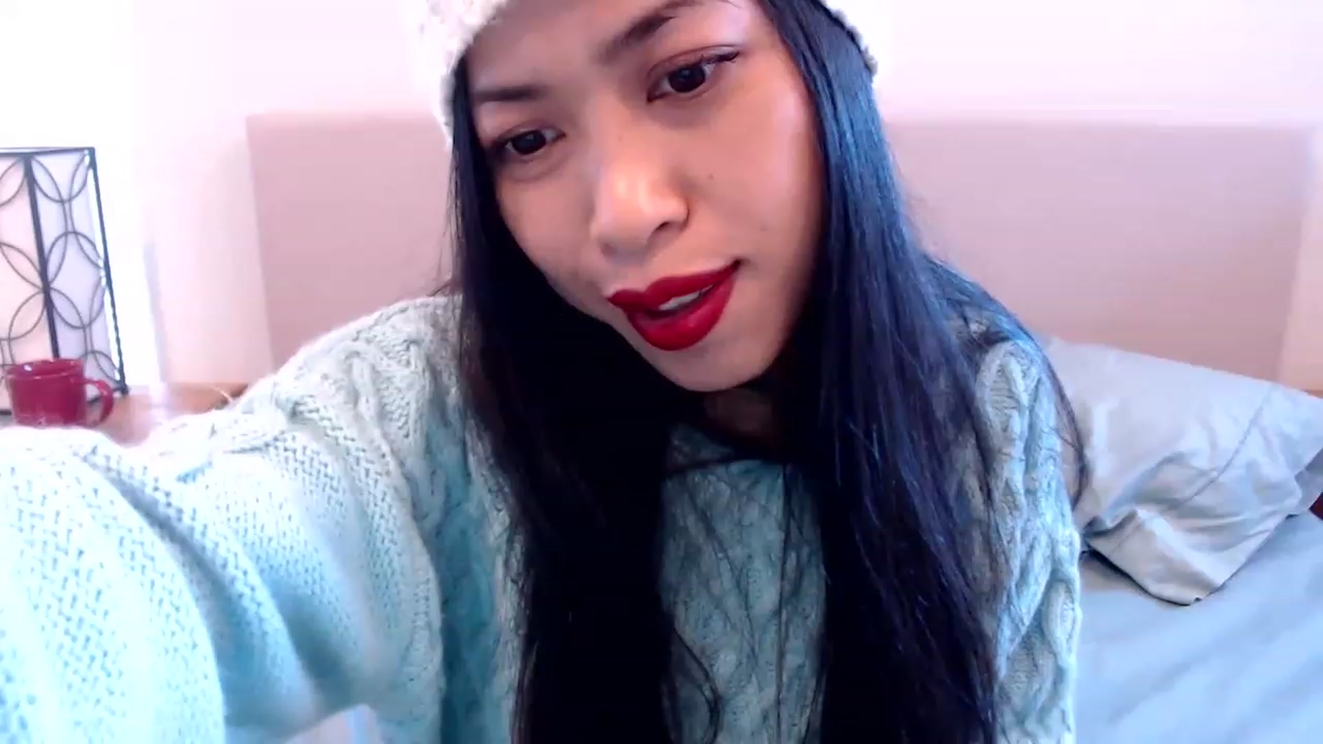 Gallery image thumbnail from Lil__bit's myfreecams stream on, 12/23/2022, 19:13 image 13 of 20