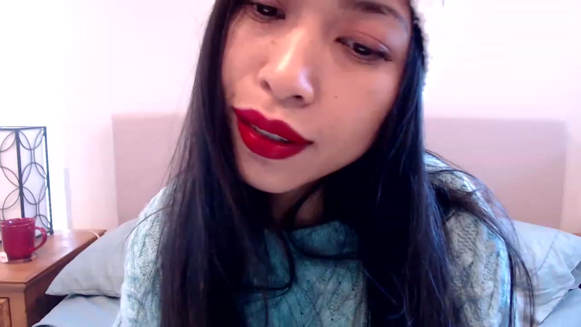 Gallery image thumbnail from Lil__bit's myfreecams stream on, 12/23/2022, 19:13 image 15 of 20