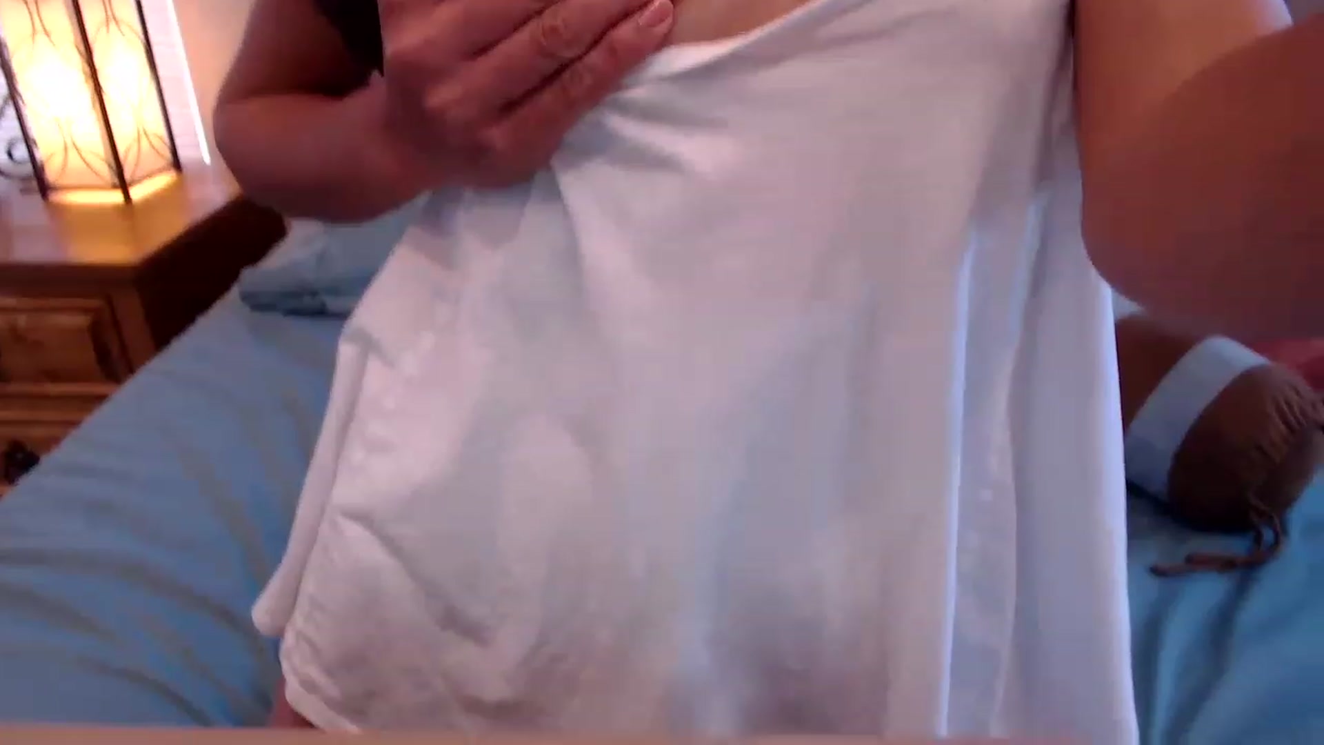 Gallery image thumbnail from Lil__bit's myfreecams stream on, 01/12/2023, 18:27 image 17 of 20