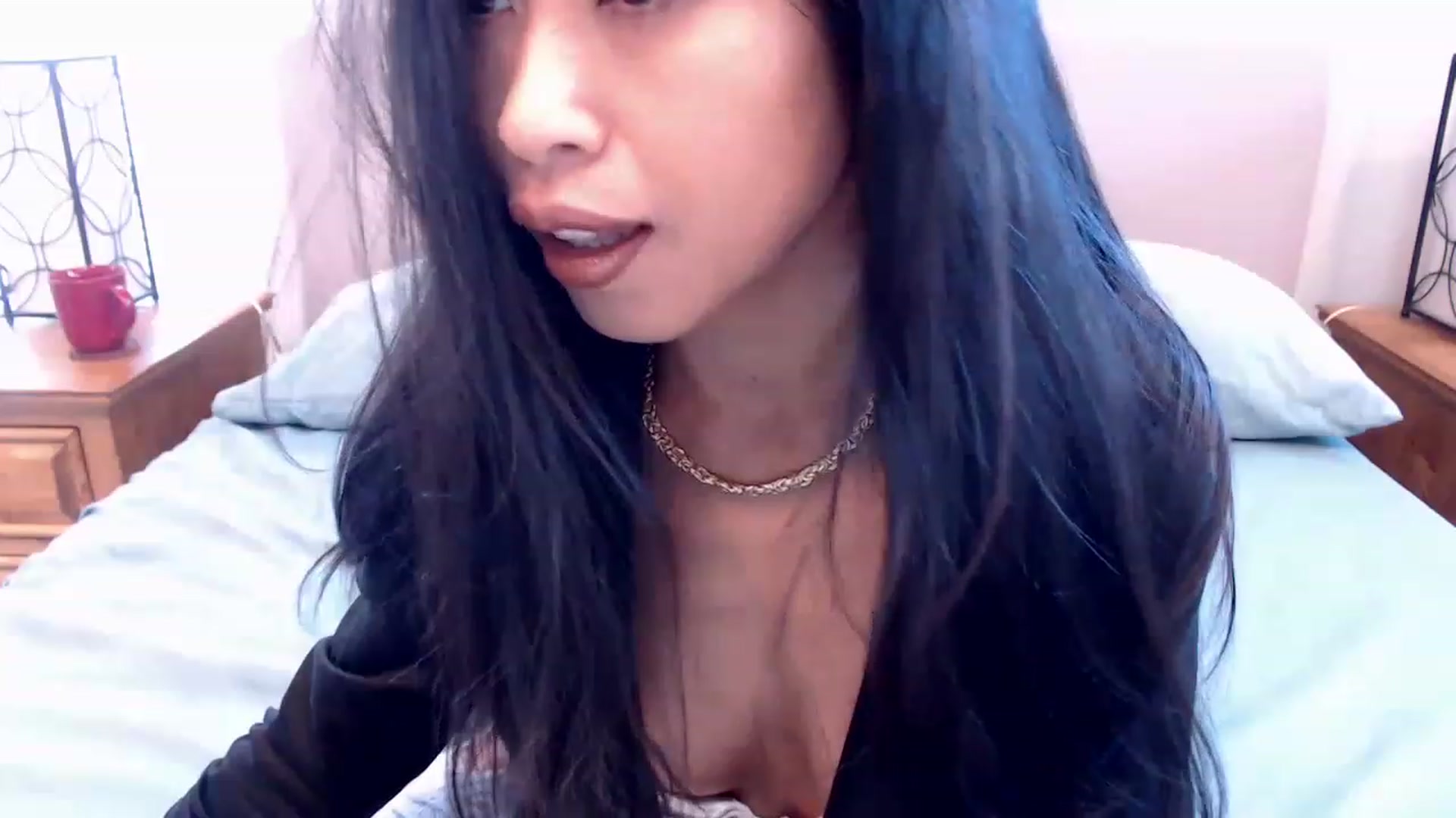 Gallery image thumbnail from Lil__bit's myfreecams stream on, 01/13/2023, 17:01 image 18 of 20