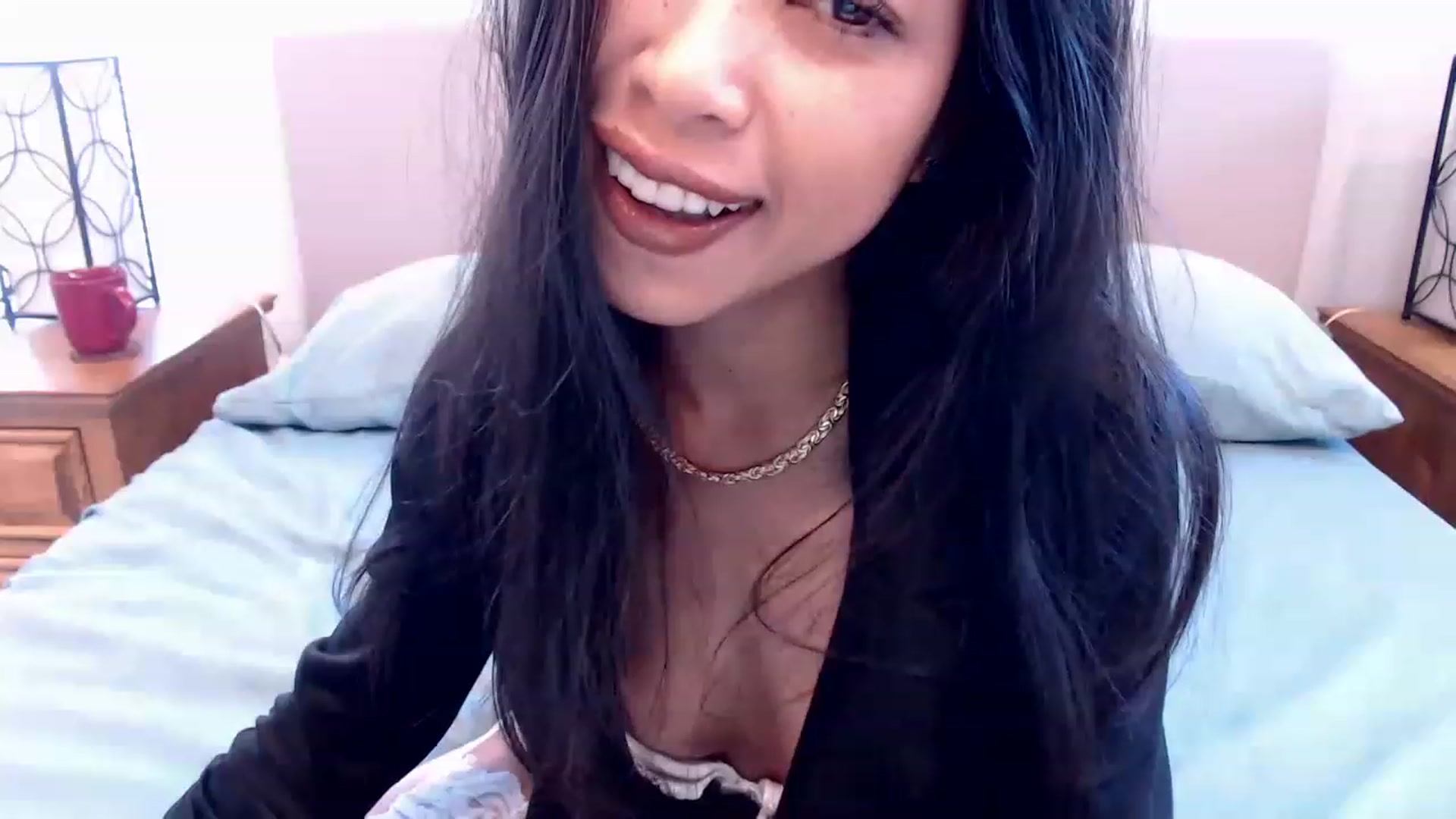 Gallery image thumbnail from Lil__bit's myfreecams stream on, 01/13/2023, 17:01 image 19 of 20