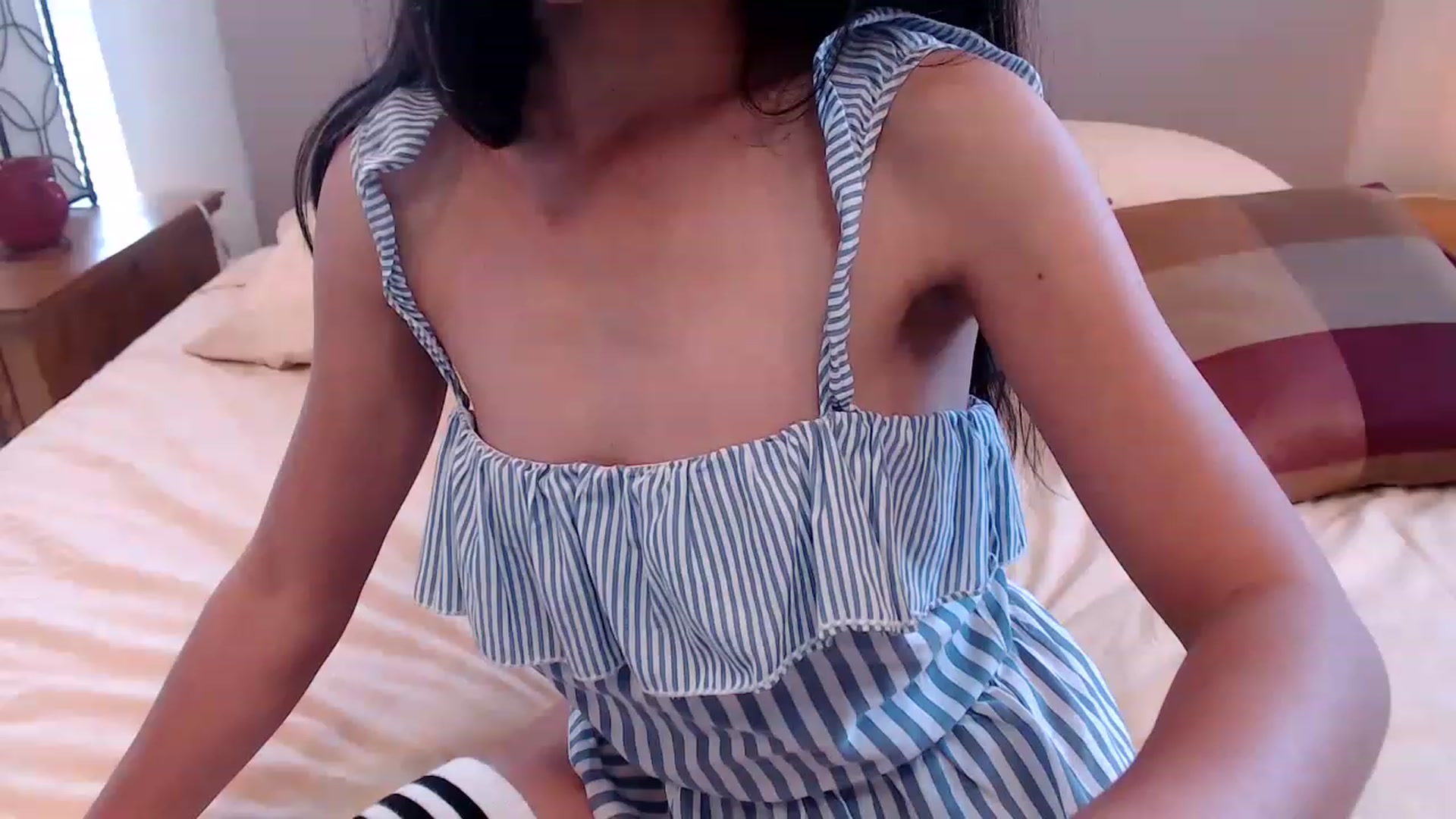 Gallery image thumbnail from Lil__bit's myfreecams stream on, 01/17/2023, 19:38 image 12 of 20