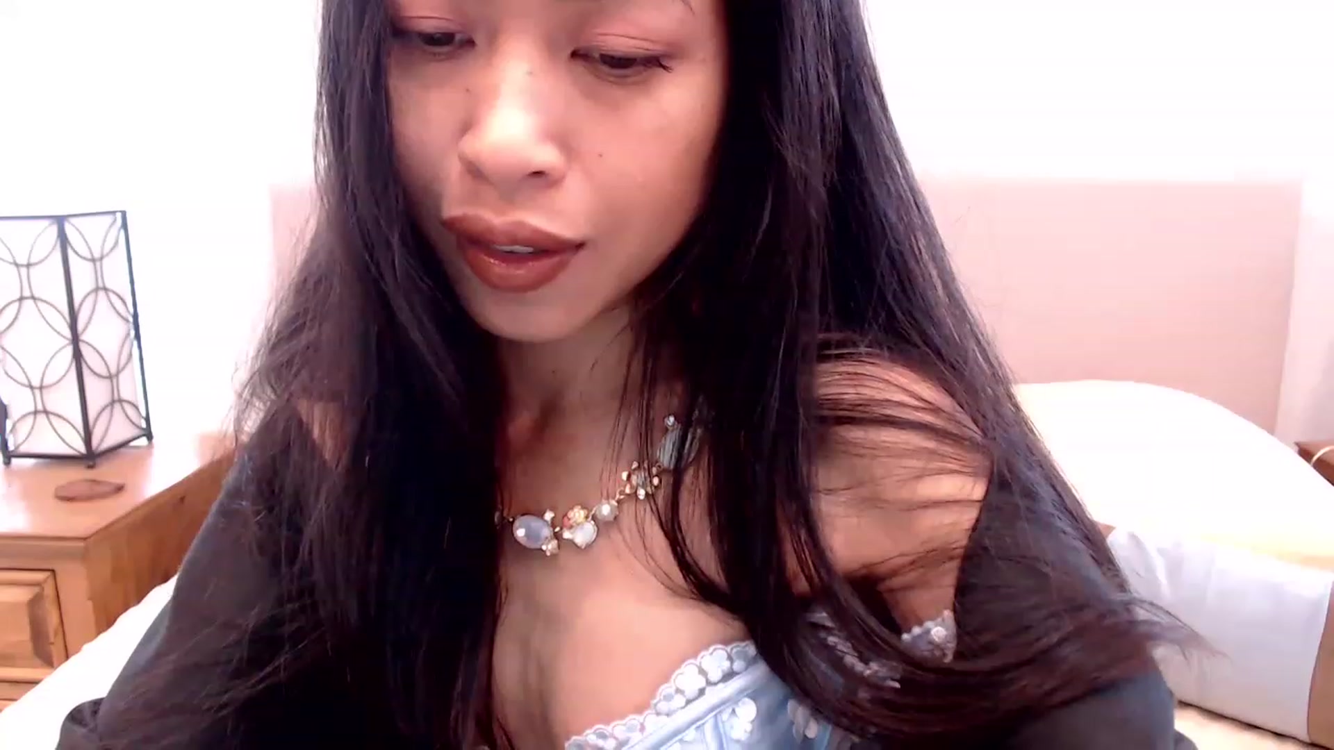 Gallery image thumbnail from Lil__bit's myfreecams stream on, 01/27/2023, 15:32 image 14 of 20
