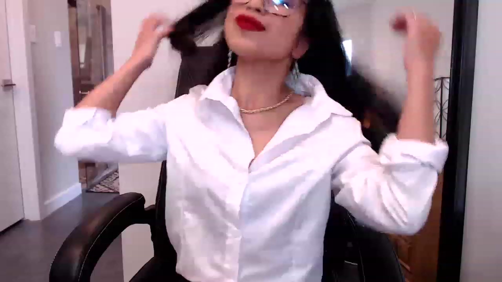 Gallery image thumbnail from Lil__bit's myfreecams stream on, 02/24/2023, 16:40 image 10 of 20