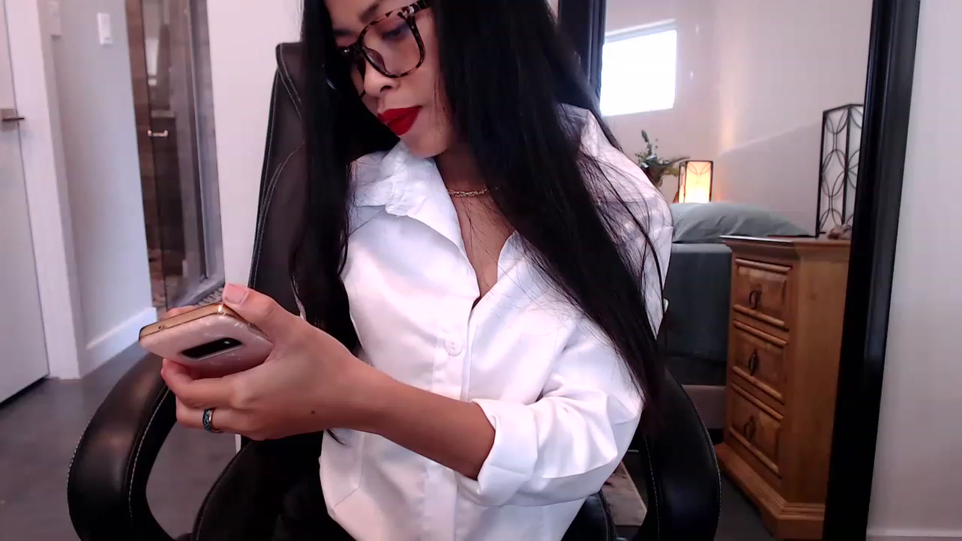 Gallery image thumbnail from Lil__bit's myfreecams stream on, 02/24/2023, 16:40 image 14 of 20