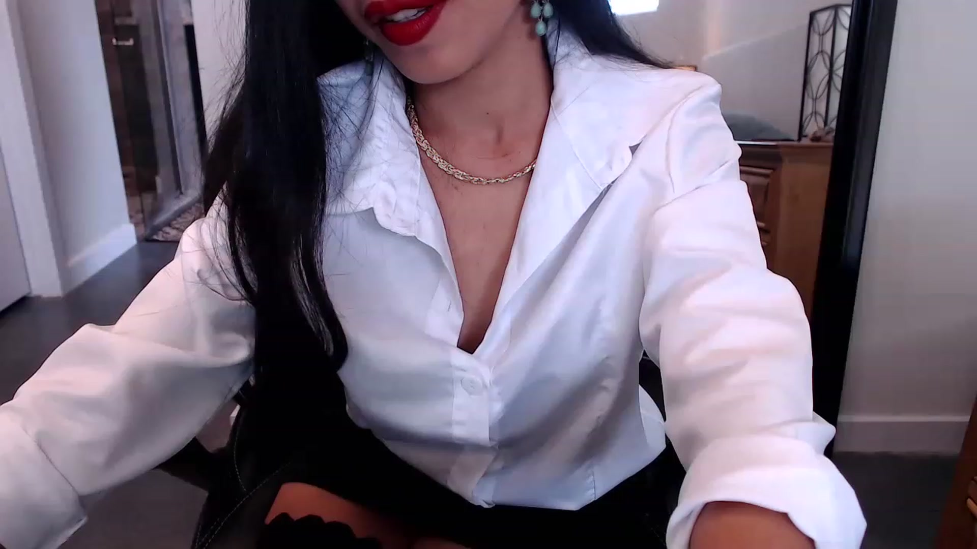 Gallery image thumbnail from Lil__bit's myfreecams stream on, 02/24/2023, 17:59 image 7 of 20