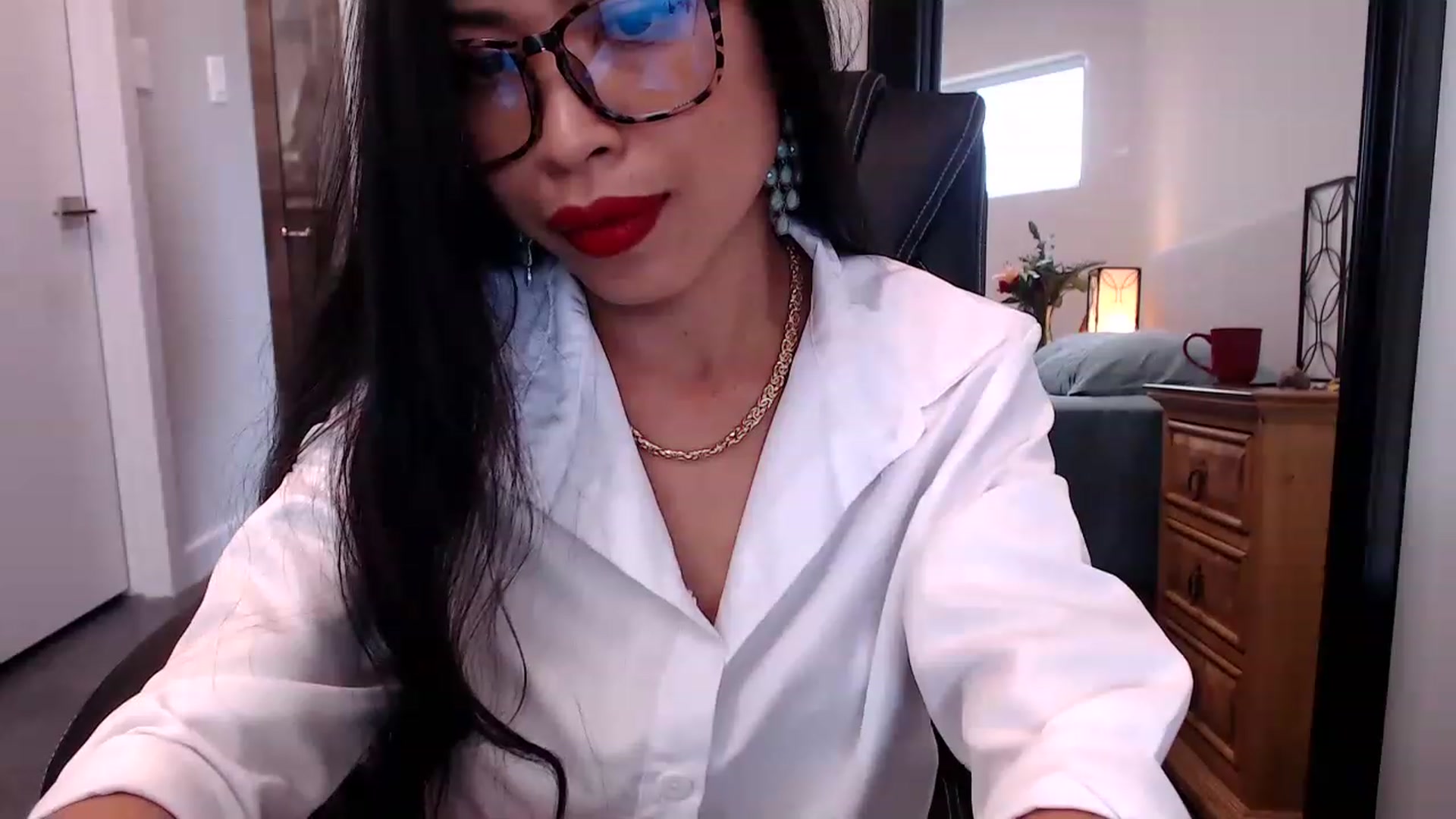 Gallery image thumbnail from Lil__bit's myfreecams stream on, 02/24/2023, 20:37 image 2 of 20