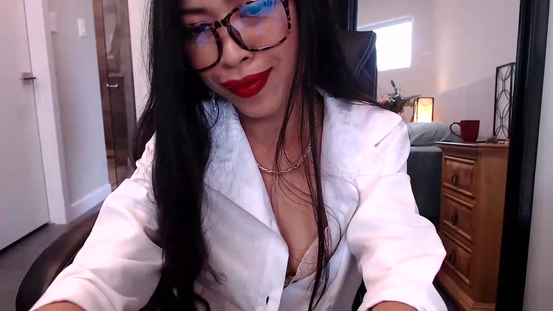 Gallery image thumbnail from Lil__bit's myfreecams stream on, 02/24/2023, 20:37 image 3 of 20