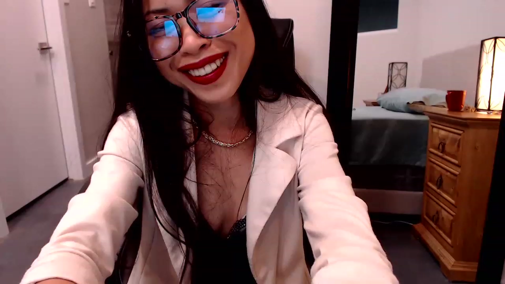 Gallery image thumbnail from Lil__bit's myfreecams stream on, 03/04/2023, 04:28 image 11 of 20