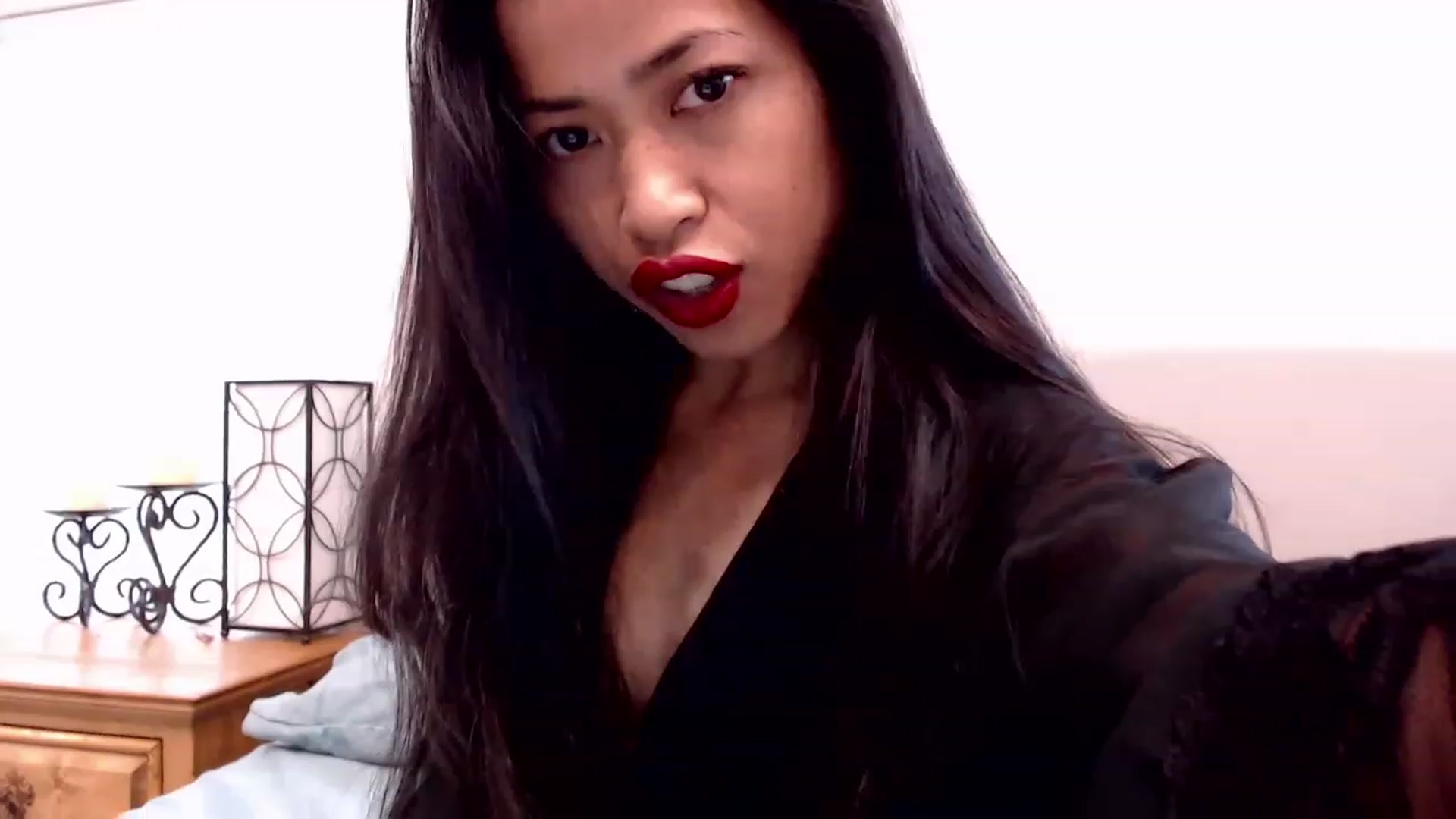 Gallery image thumbnail from Lil__bit's myfreecams stream on, 03/16/2023, 16:48 image 3 of 20