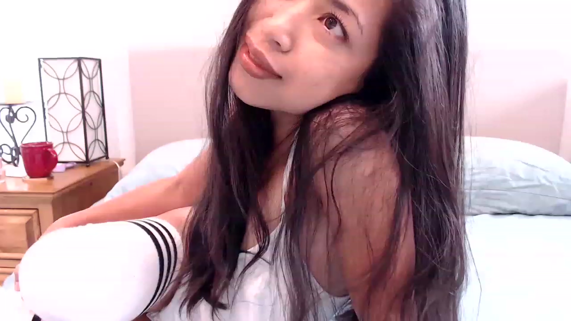 Gallery image thumbnail from Lil__bit's myfreecams stream on, 03/29/2023, 16:56 image 4 of 20