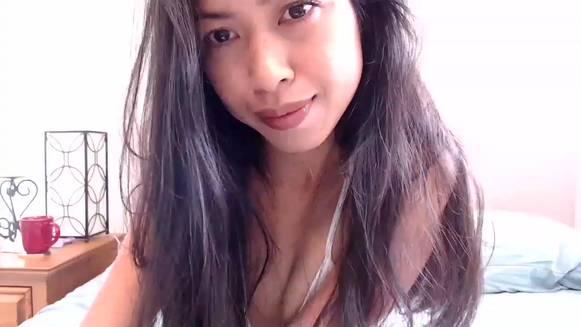 Gallery image thumbnail from Lil__bit's myfreecams stream on, 03/29/2023, 16:56 image 12 of 20