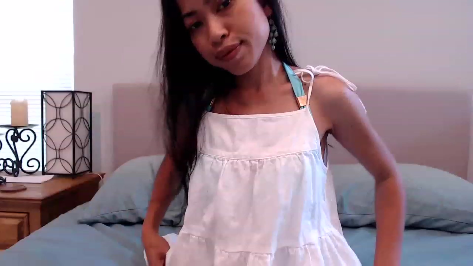 Gallery image thumbnail from Lil__bit's myfreecams stream on, 04/13/2023, 18:35 image 2 of 20