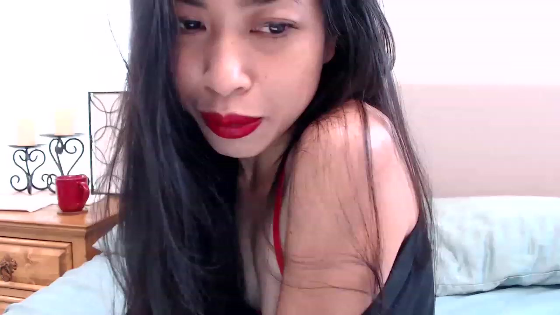 Gallery image thumbnail from Lil__bit's myfreecams stream on, 04/14/2023, 17:17 image 5 of 20