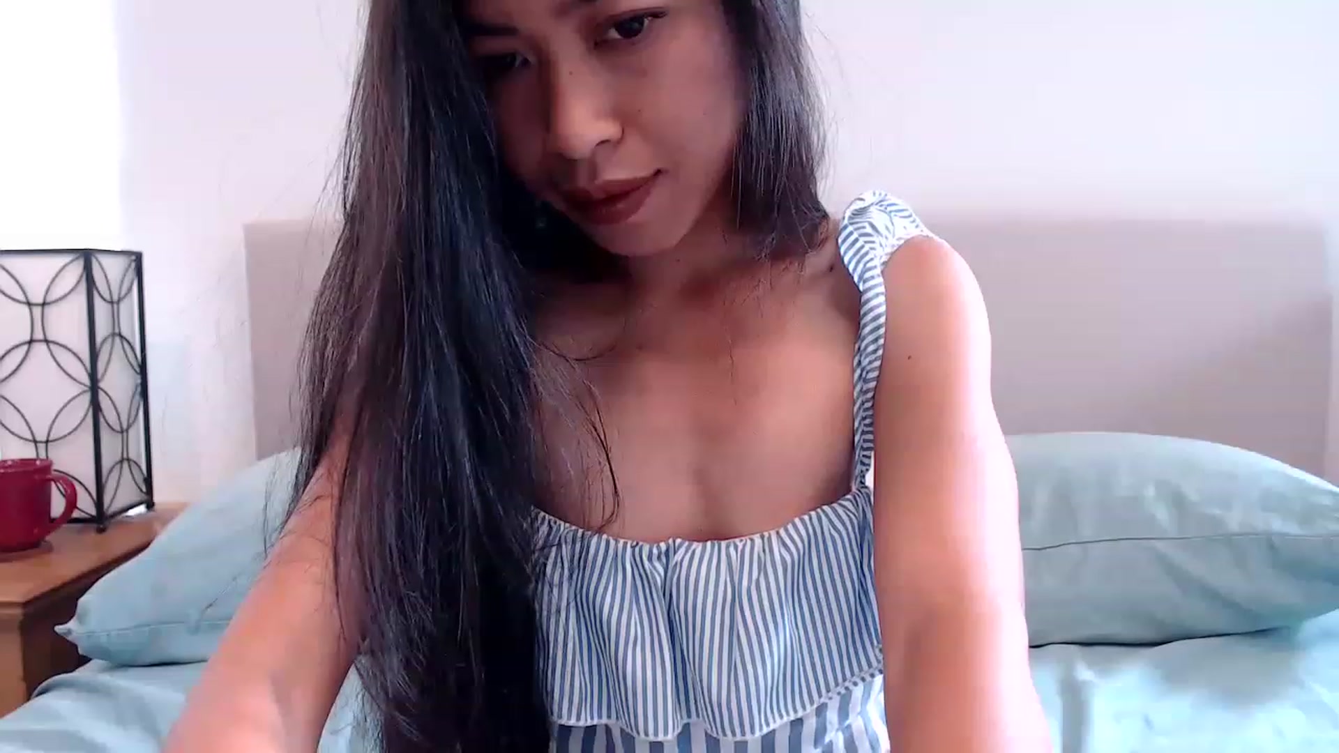 Gallery image thumbnail from Lil__bit's myfreecams stream on, 04/19/2023, 18:12 image 5 of 20