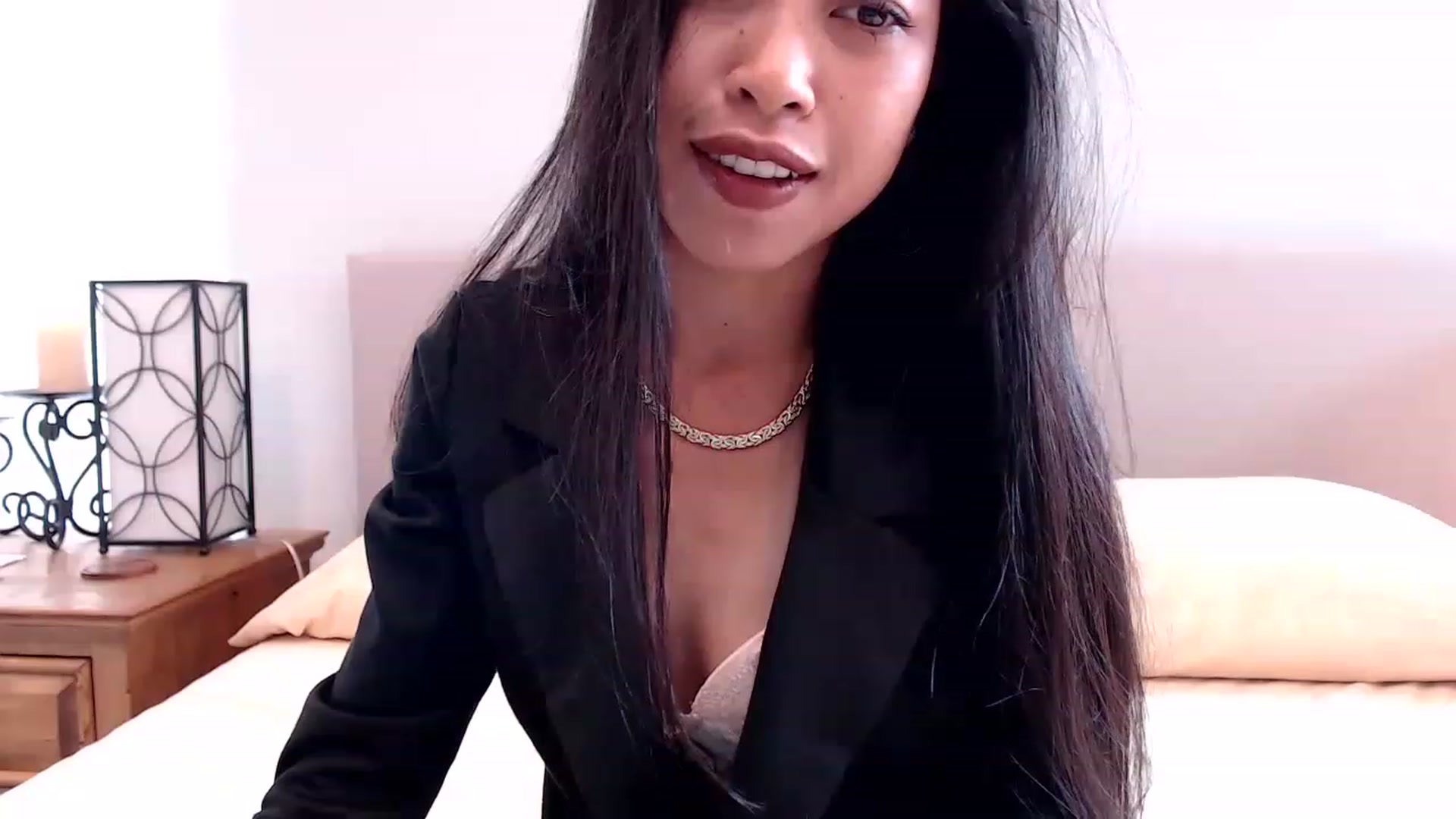 Gallery image thumbnail from Lil__bit's myfreecams stream on, 04/21/2023, 16:06 image 20 of 20
