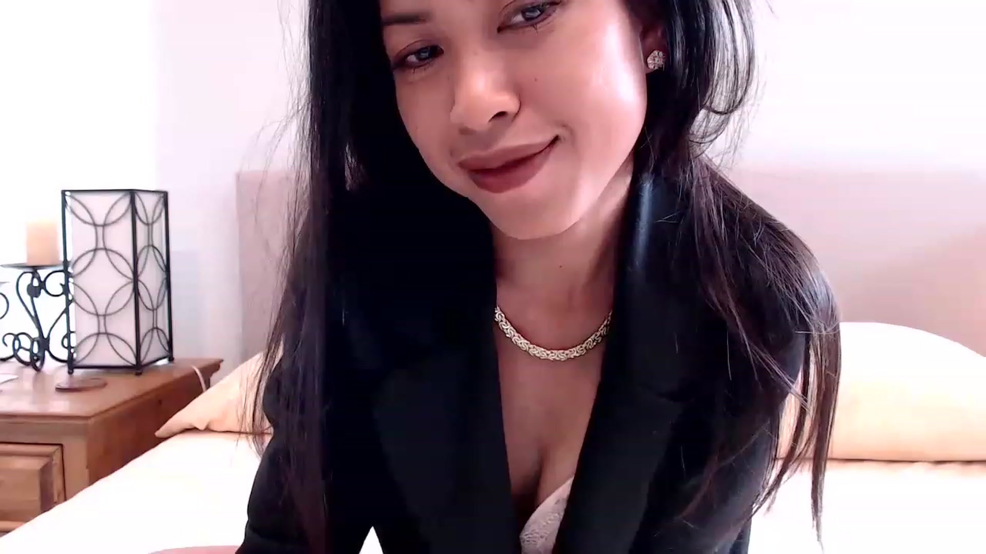 Gallery image thumbnail from Lil__bit's myfreecams stream on, 04/21/2023, 16:06 image 19 of 20
