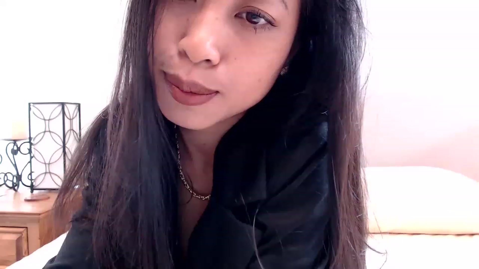 Gallery image thumbnail from Lil__bit's myfreecams stream on, 04/21/2023, 16:06 image 16 of 20