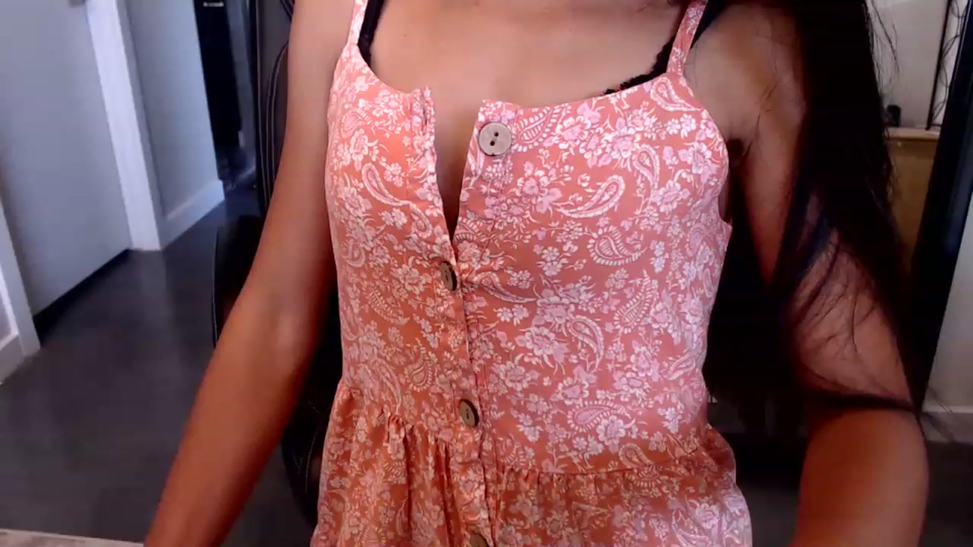 Gallery image thumbnail from Lil__bit's myfreecams stream on, 06/27/2023, 15:57 image 8 of 20