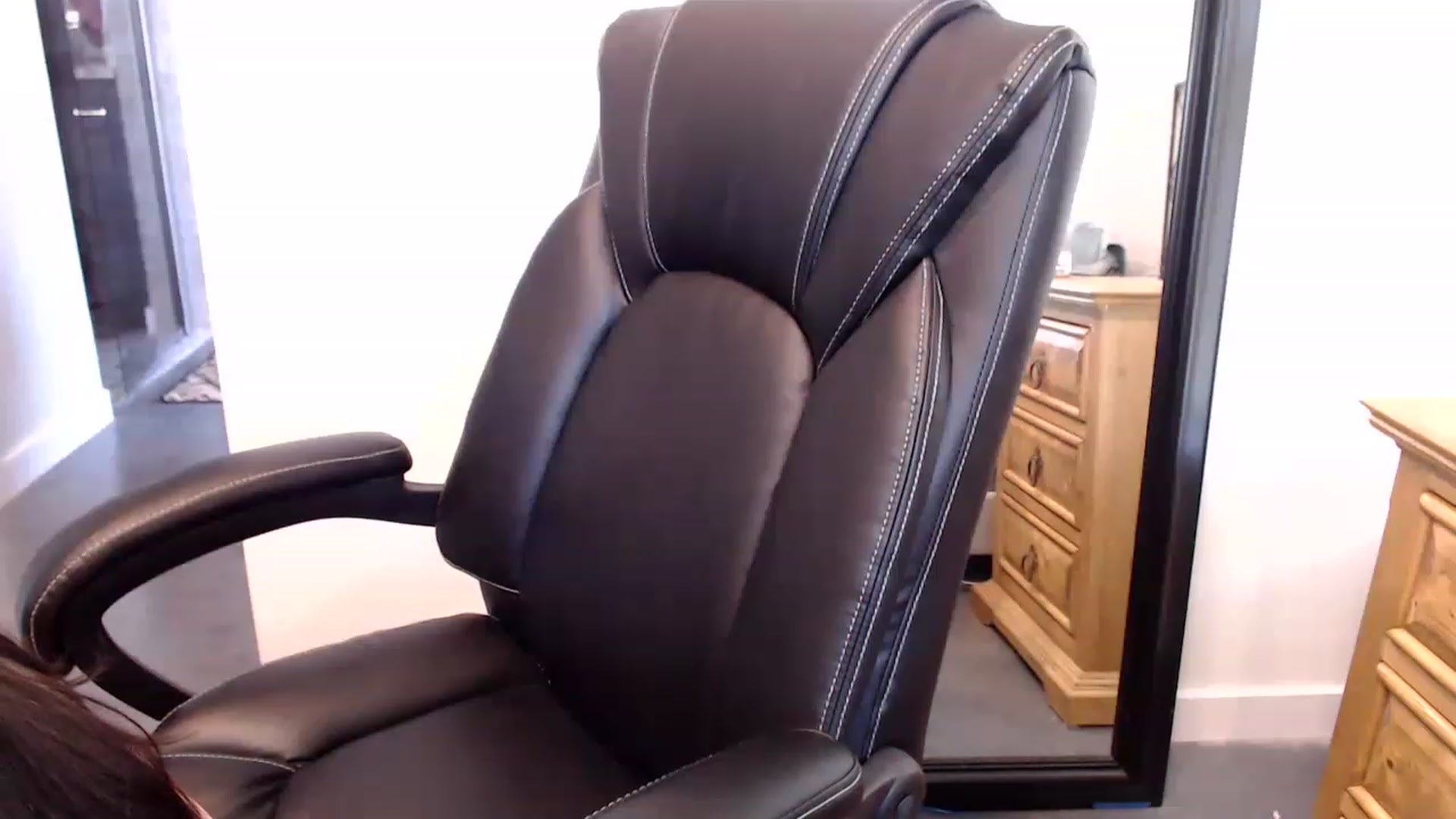 Gallery image thumbnail from Lil__bit's myfreecams stream on, 06/27/2023, 18:04 image 18 of 20