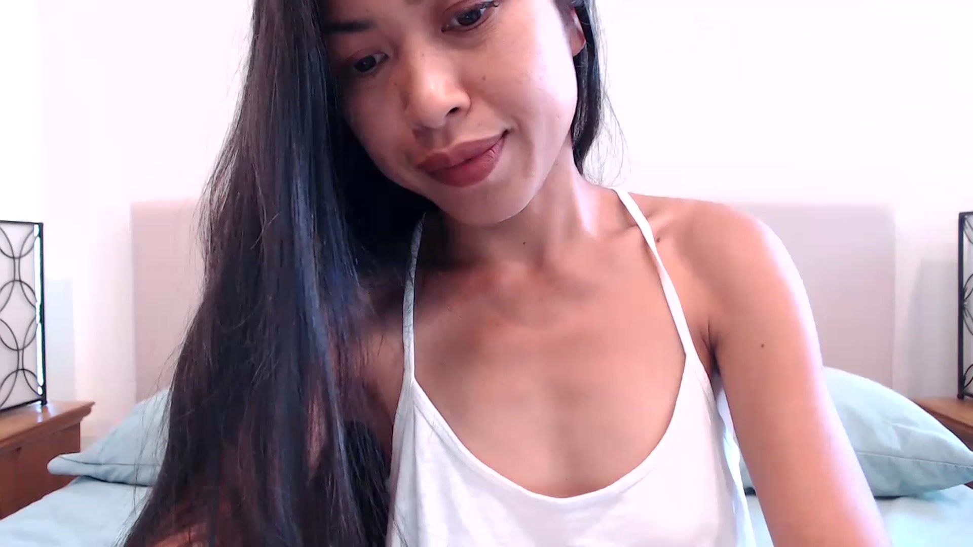 Gallery image thumbnail from Lil__bit's myfreecams stream on, 07/18/2023, 18:37 image 2 of 20