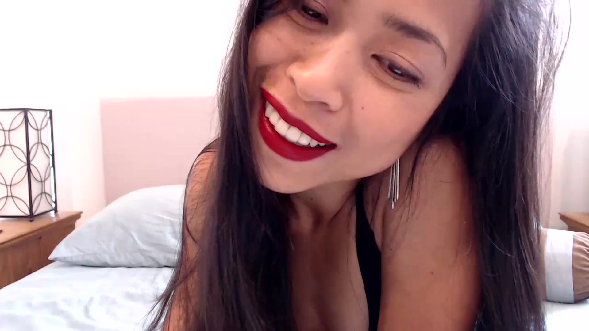 Gallery image thumbnail from Lil__bit's myfreecams stream on, 07/21/2023, 16:30 image 2 of 20