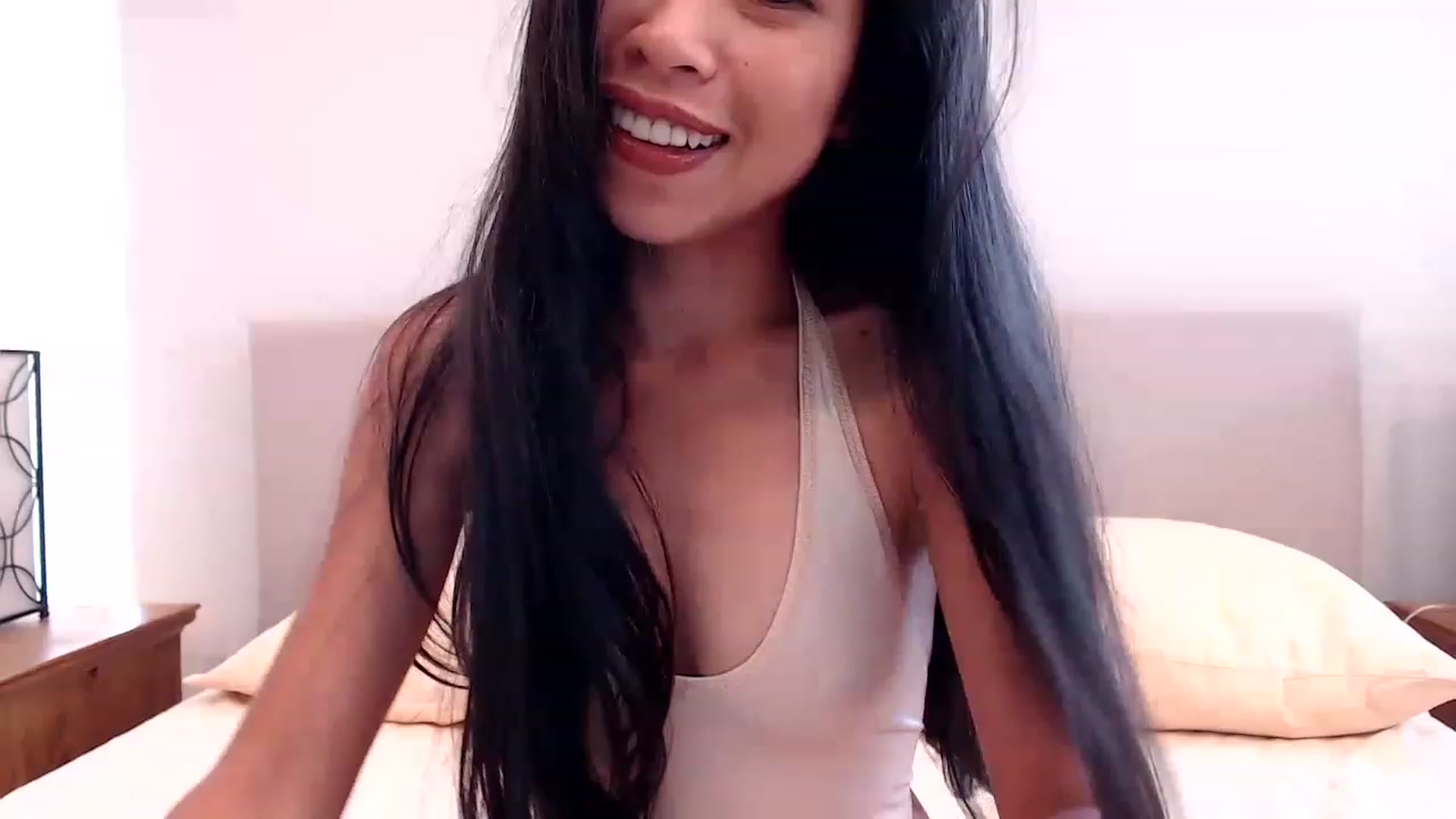 Gallery image thumbnail from Lil__bit's myfreecams stream on, 07/31/2023, 17:57 image 14 of 20