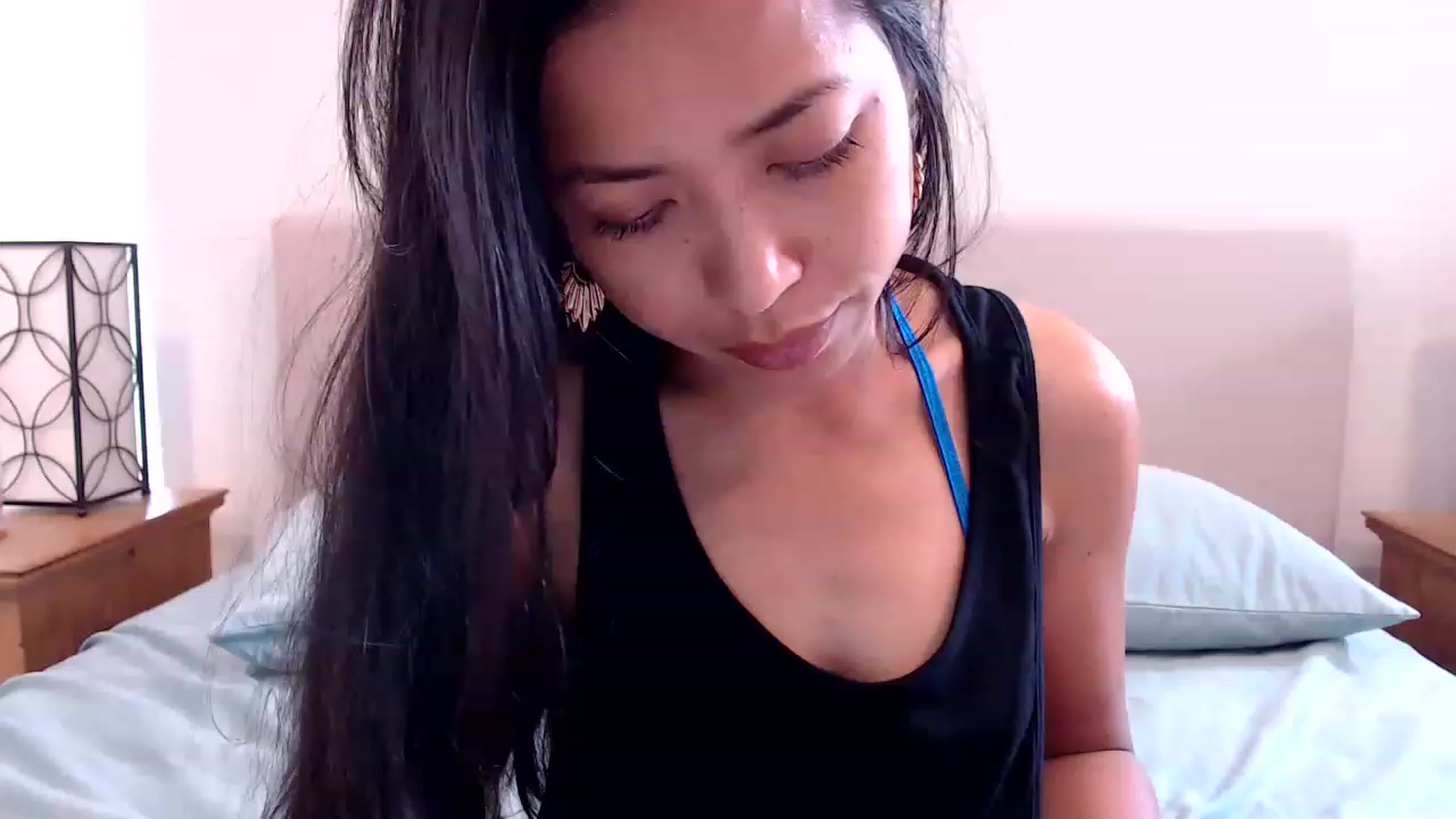 Gallery image thumbnail from Lil__bit's myfreecams stream on, 08/30/2023, 19:24 image 10 of 20