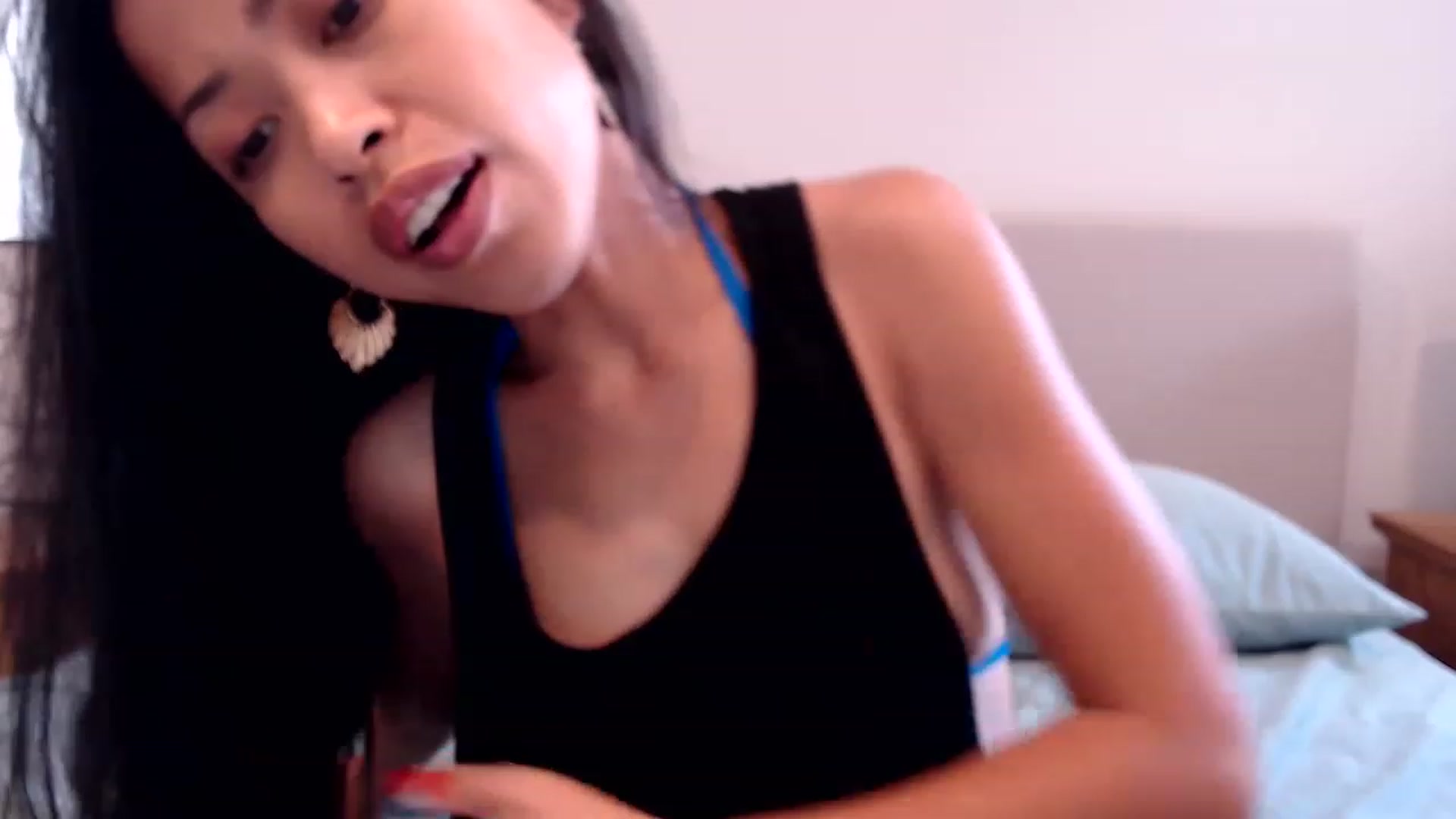 Gallery image thumbnail from Lil__bit's myfreecams stream on, 08/30/2023, 19:24 image 11 of 20